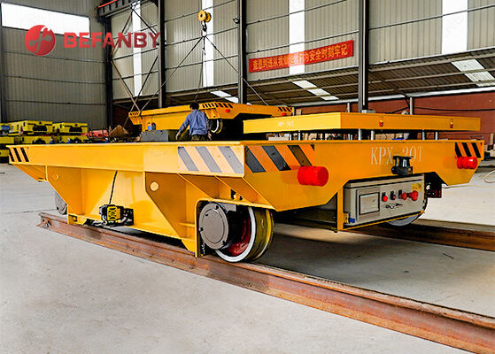 รถขนส่งทางรถไฟฟ้าที่มีล้อเหล็กเหล็ก